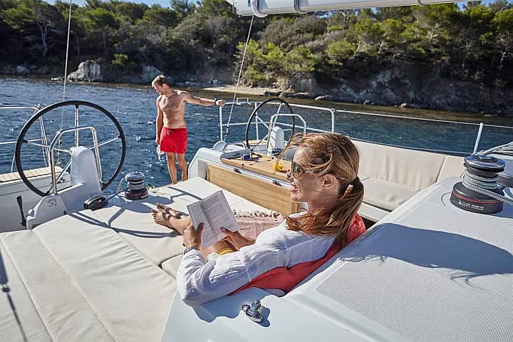 Sun Odyssey 440 in Split / ACI Marina Split - Photo 4