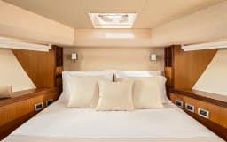 Ferretti 630 in Mykonos / Ornos bay thumbnail 10