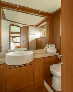 Ferretti 630 in Mykonos / Ornos bay thumbnail 17