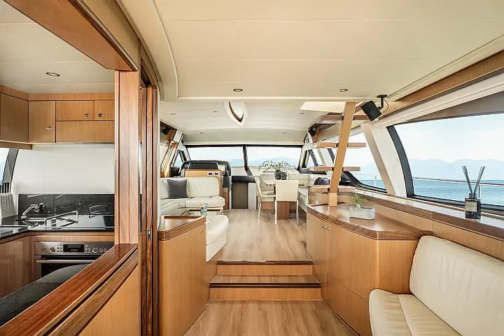 Ferretti 630 in Mykonos / Ornos bay - Photo 4