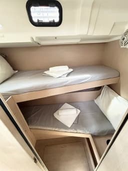 Oceanis 51.1 in Athens / Alimos Marina thumbnail 4
