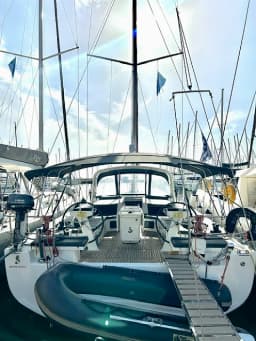 Oceanis 51.1 in Athens / Alimos Marina thumbnail 6