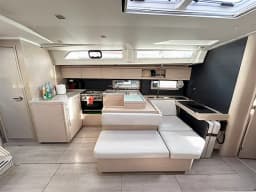 Oceanis 51.1 in Athens / Alimos Marina thumbnail 9