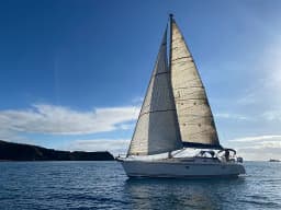 Sun Odyssey 42.2 in Punta Ala thumbnail 15