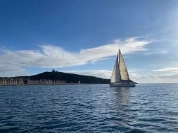 Sun Odyssey 42.2 in Punta Ala thumbnail 16