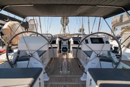 Hanse 458 in Lavrion Main Port thumbnail 9