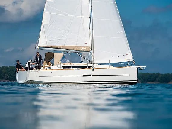 Dufour 360 Grand Large in Sicily / Marsala Marina - Photo 1