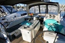 Oceanis 46.1 in Athens / Alimos Marina thumbnail 13
