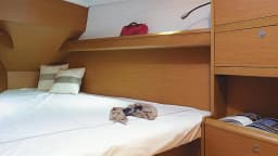 Sun Odyssey 389 in Marina Agana thumbnail 5