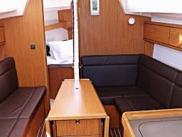 Bavaria Cruiser 33 in Sukošan / D-Marin Dalmacija Marina thumbnail 2