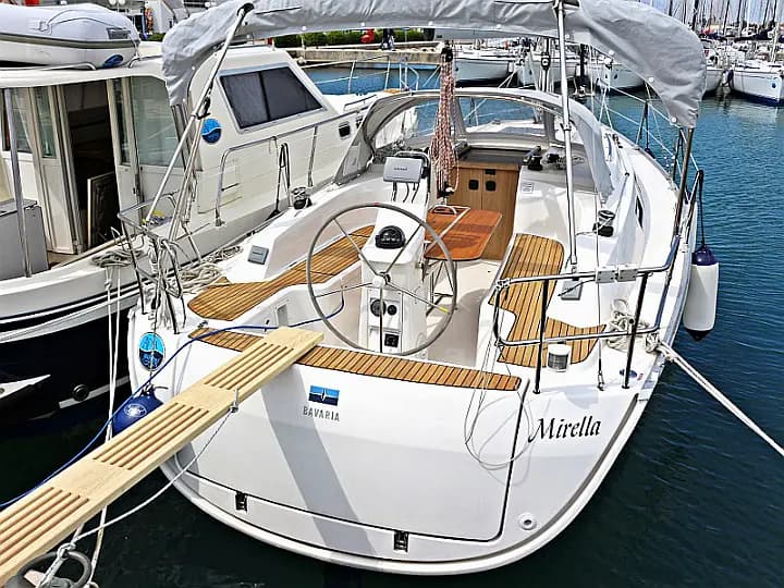 Bavaria Cruiser 33 in Sukošan / D-Marin Dalmacija Marina - Photo 4