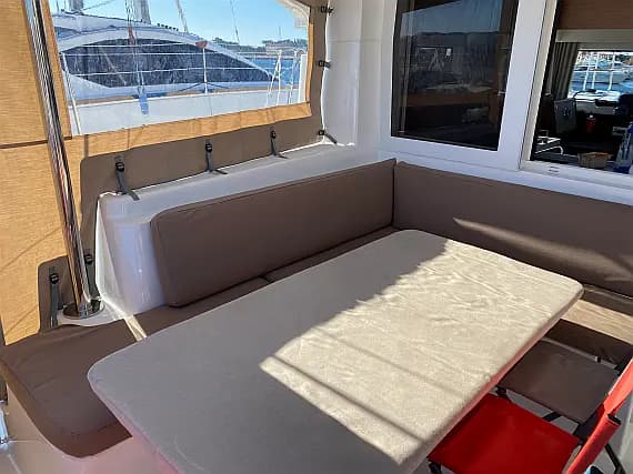 Lagoon 40 in Hyeres - Photo 3