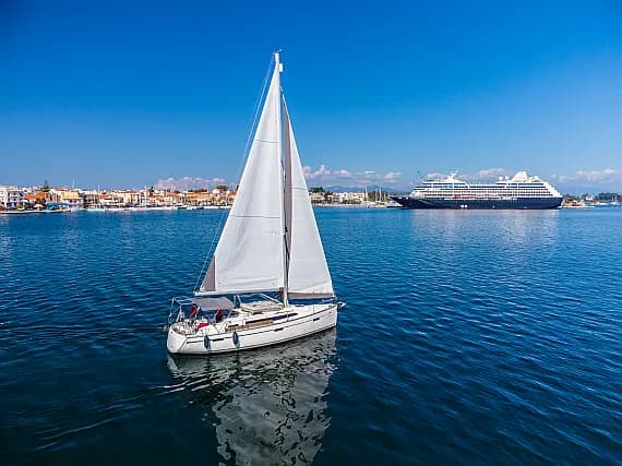 Bavaria 37 Cruiser in Preveza Main Port - image 1