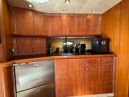 Sunseeker Portofino 53 in Rogoznica / Marina Frapa thumbnail 18