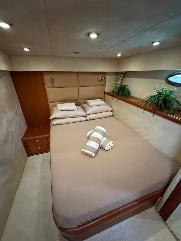 Sunseeker Portofino 53 in Rogoznica / Marina Frapa - Photo 4