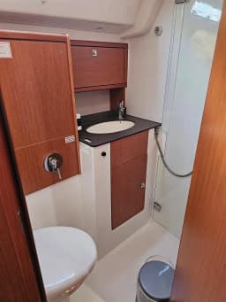 Bavaria 51 Cruiser in Lefkada / D-Marin Marina Lefkas thumbnail 50
