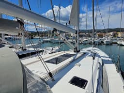 Bavaria 51 Cruiser in Lefkada / D-Marin Marina Lefkas thumbnail 9