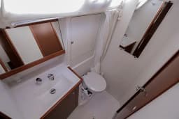 Oceanis 48 in Kaštel Gomilica / Marina Kaštela thumbnail 16