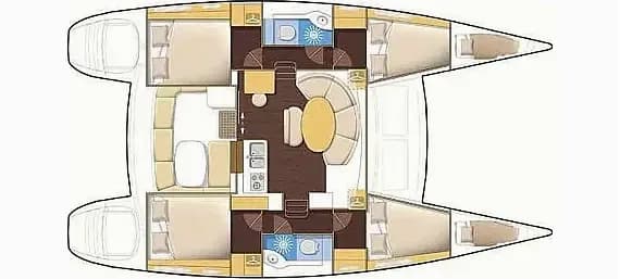 Lagoon 380 in Vibo Marina - Photo 2