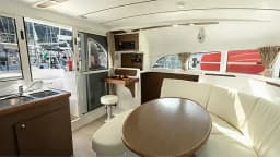 Lagoon 380 in Vibo Marina thumbnail 2