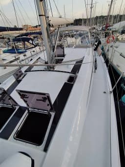 Oceanis 46.1 in Zakynthos  / Zante thumbnail 10