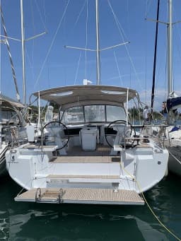 Oceanis 46.1 in Zakynthos  / Zante thumbnail 11