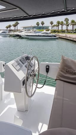 Astréa 42 in Castellammare di Stabia / Marina di Stabia thumbnail 10
