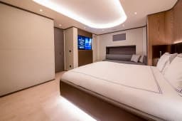 Custom built 183 in Athens / Alimos Marina thumbnail 21