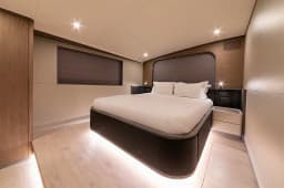 Custom built 183 in Athens / Alimos Marina thumbnail 4
