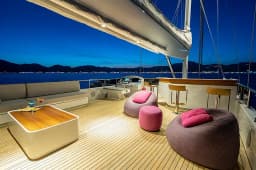 Custom built 183 in Athens / Alimos Marina thumbnail 7