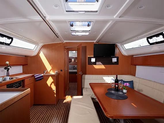 Bavaria Cruiser 51 in Split / ACI Marina Split - Photo 3