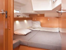 Bavaria Cruiser 50 in Sukošan / D-Marin Dalmacija Marina thumbnail 5