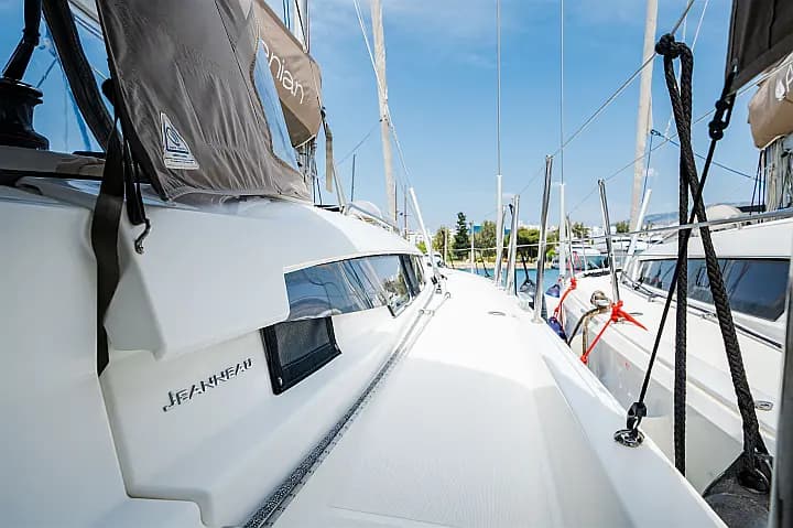 Sun Odyssey 490 in Nea Peramos - Attica / Nea Peramos - Photo 4
