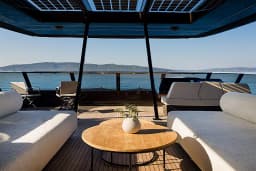 Sunreef 70 Power in Kaštel Gomilica / Marina Kaštela thumbnail 4