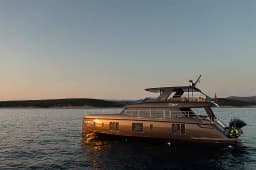 Sunreef 70 Power in Kaštel Gomilica / Marina Kaštela thumbnail 83