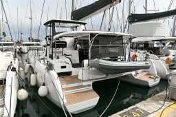 Lagoon 42 in Athens / Alimos Marina thumbnail 3