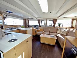 Astréa 42 in Preveza Main Port thumbnail 2