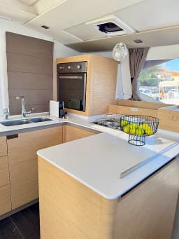 Astréa 42 in Preveza Main Port thumbnail 20