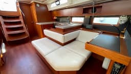 Oceanis 51.1 in Athens / Alimos Marina thumbnail 11