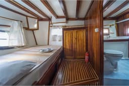 Gulet in Stobreč Port thumbnail 48