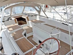 Jeanneau 53 in Lavrion Main Port thumbnail 4