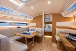 Sun Odyssey 415 in Opatija / Marina Admiral thumbnail 11