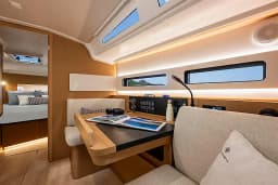 Sun Odyssey 415 in Opatija / Marina Admiral thumbnail 9