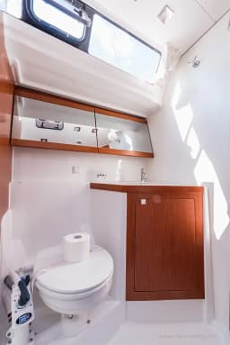 Oceanis 48 in Split / ACI Marina Split thumbnail 13