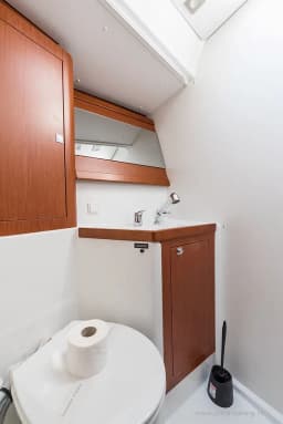 Oceanis 48 in Split / ACI Marina Split thumbnail 9