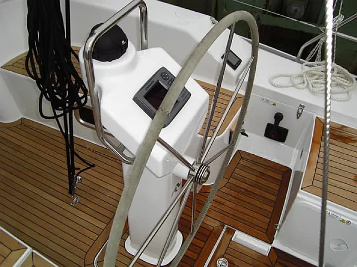 Hanse 320 in Sicily / Marsala Marina - Photo 5