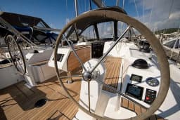 Bavaria 38 in Cogolin / Les Marines de Cogolin thumbnail 8