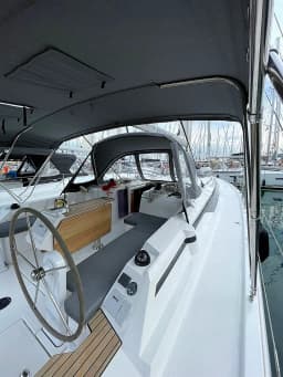 Bavaria C42 in Athens / Alimos Marina thumbnail 12