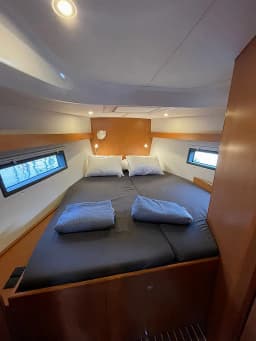 Bavaria C42 in Athens / Alimos Marina thumbnail 14