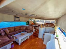 Custom built 183 in Istanbul thumbnail 5